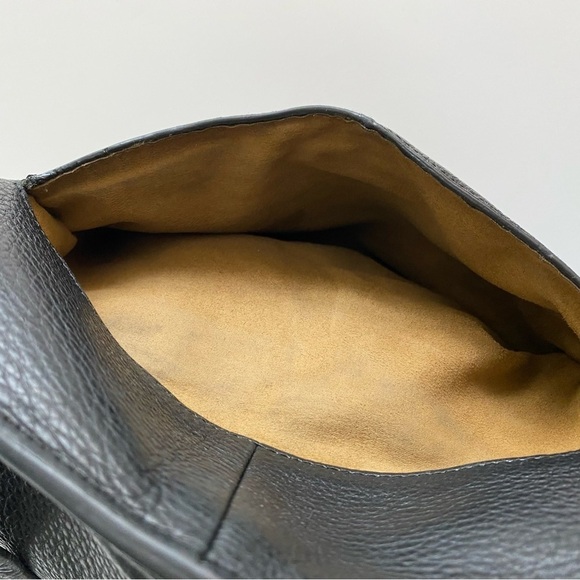 HALSTON HERITAGE Crossbody Black Leather - Picture 5 of 9